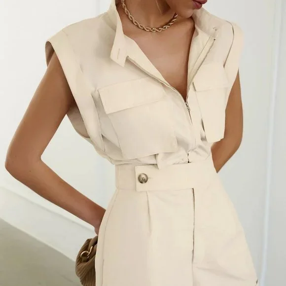 chic classy zipper front romper - Picture 3 of 9